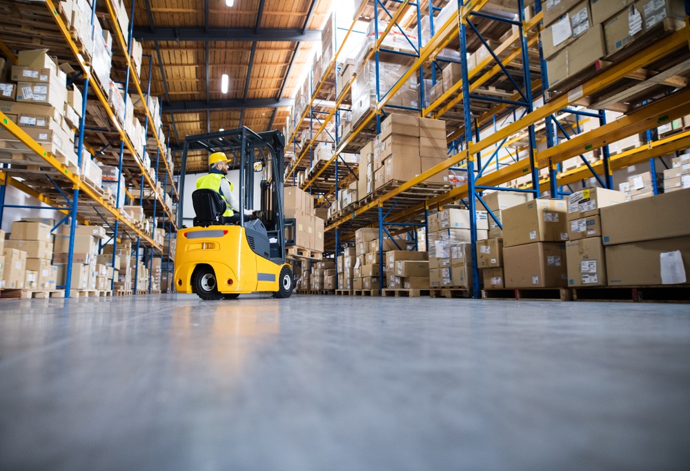 How To Maintain Effective Communication in the Warehouse?