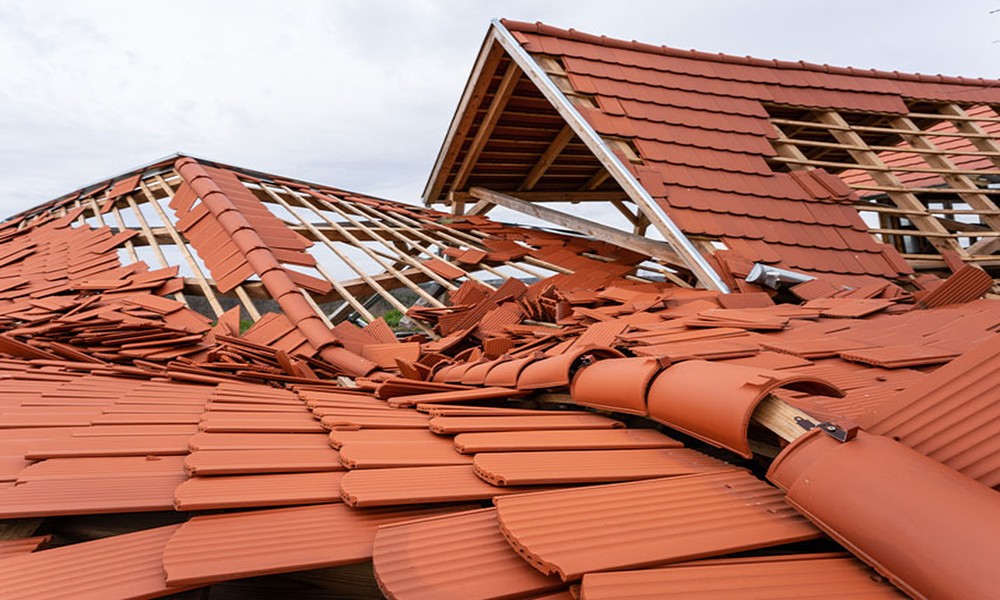 Why Quick Action From Professionals Matters for Storm Damage Roofing in Tucson